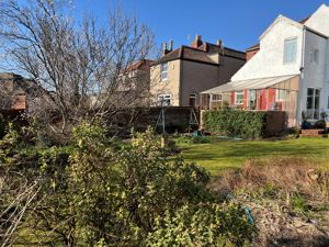 Photo 5- click for photo gallery